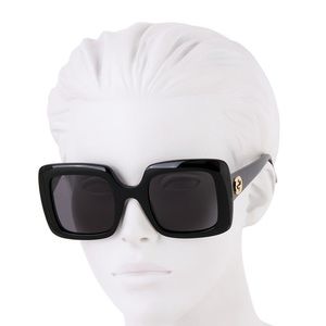 Gucci oversized sunglasses